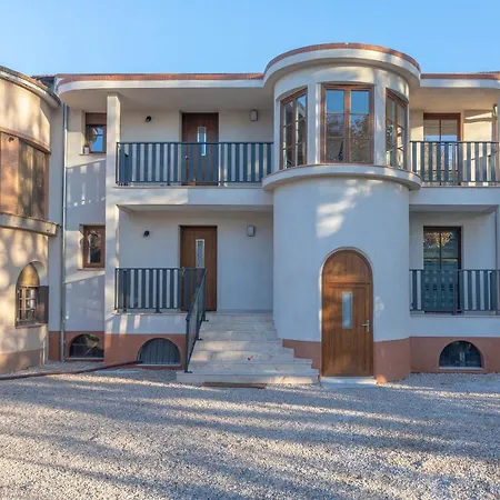 Studio Moderne 4 - Plage Frejus Exterior photo